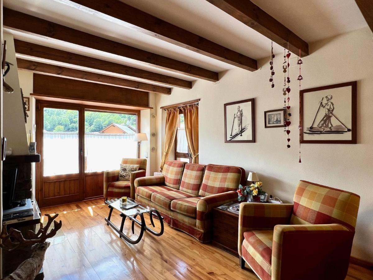 El Duplex De Espot - L'Amfitriona Apartment Bagian luar foto